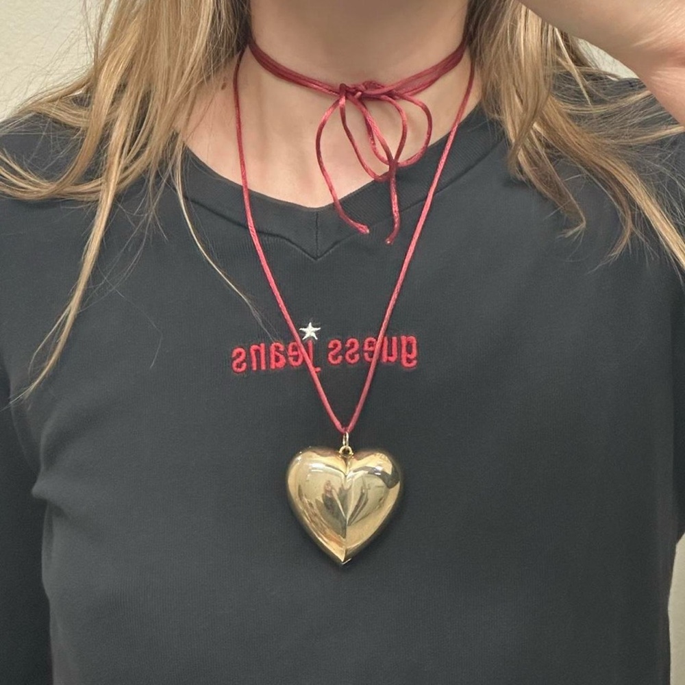 Puffy gold heart necklace